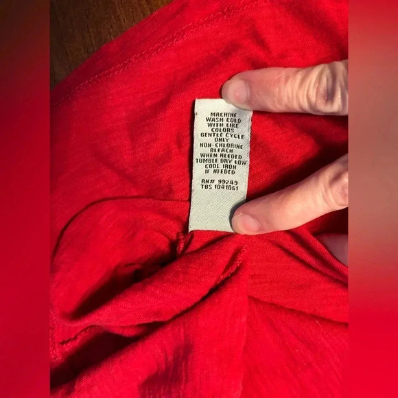 Catherine’s size 2X 22/24 plus size women’s red top - Picture 4 of 7